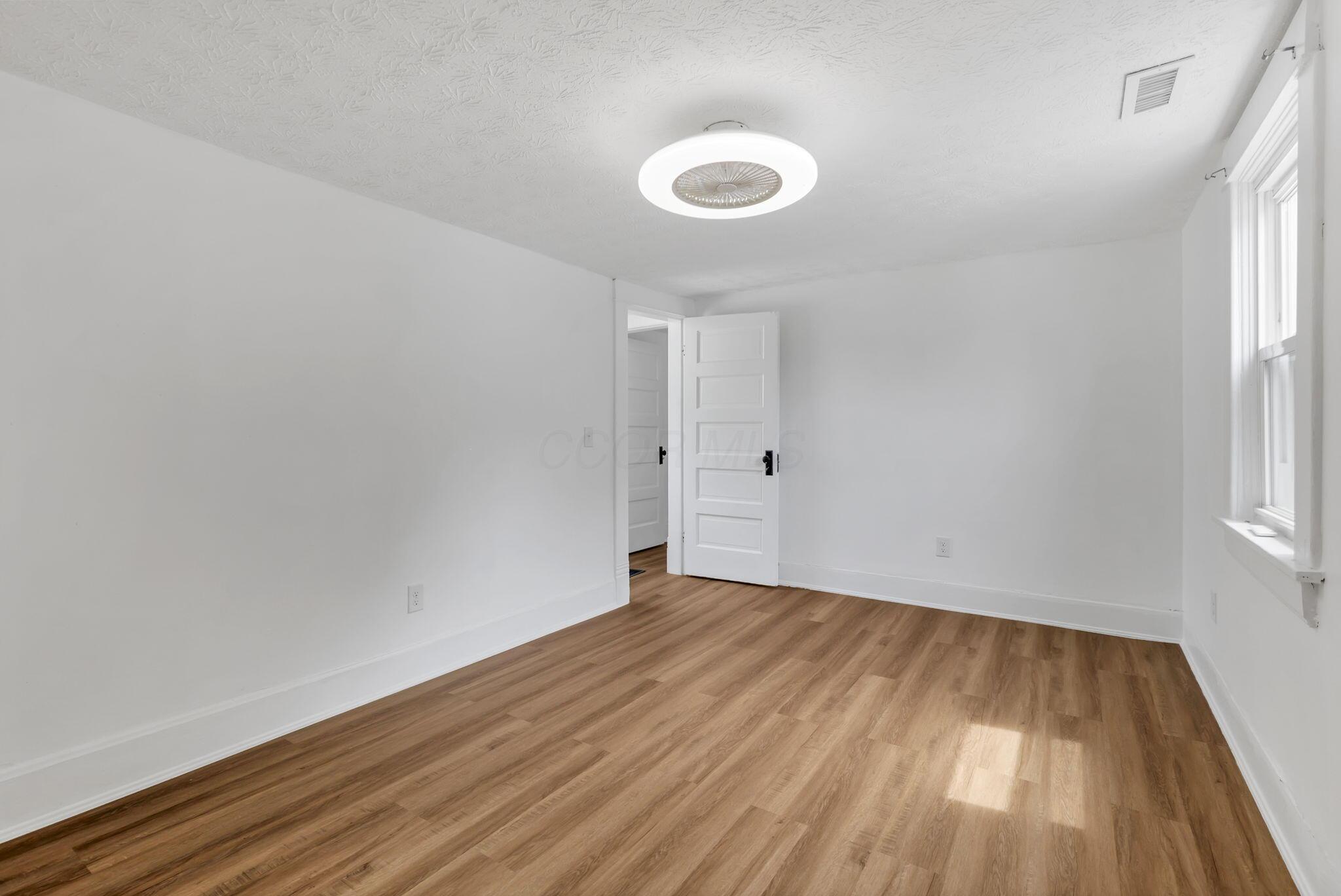 417 Washington Avenue Property Photo 26