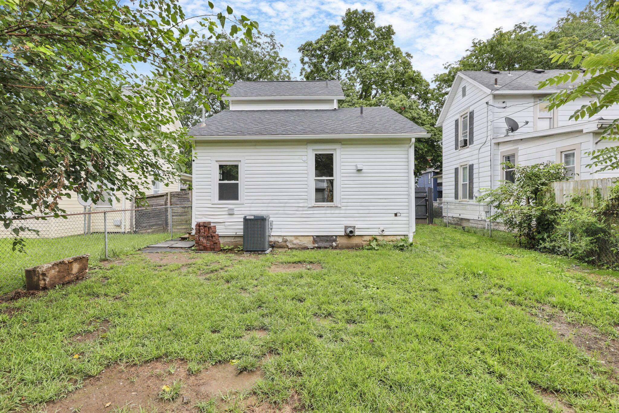 417 Washington Avenue Property Photo 30