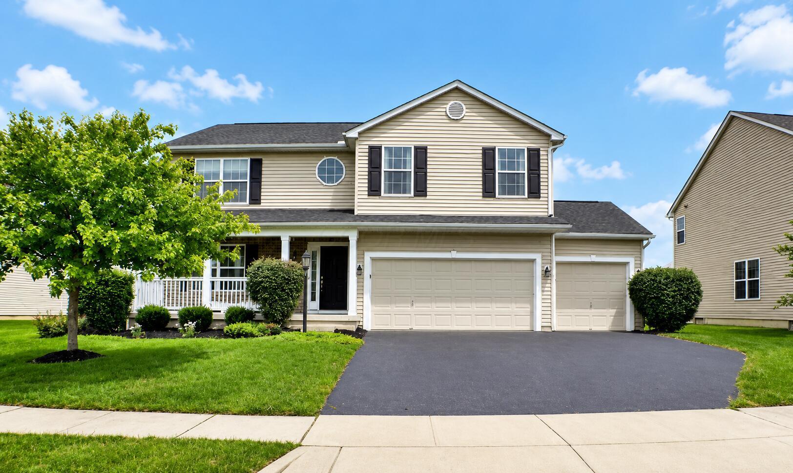 340 Enos Loomis Street Property Photo 2