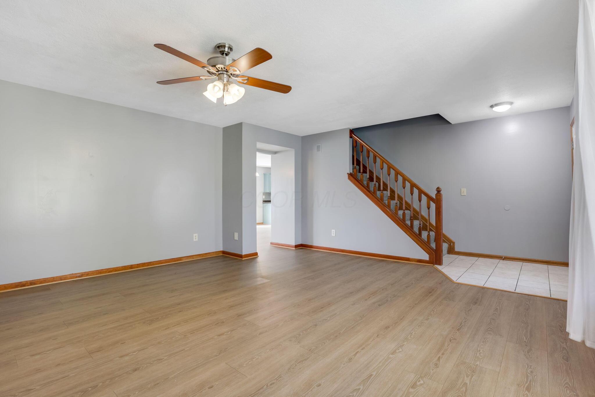340 Enos Loomis Street Property Photo 9