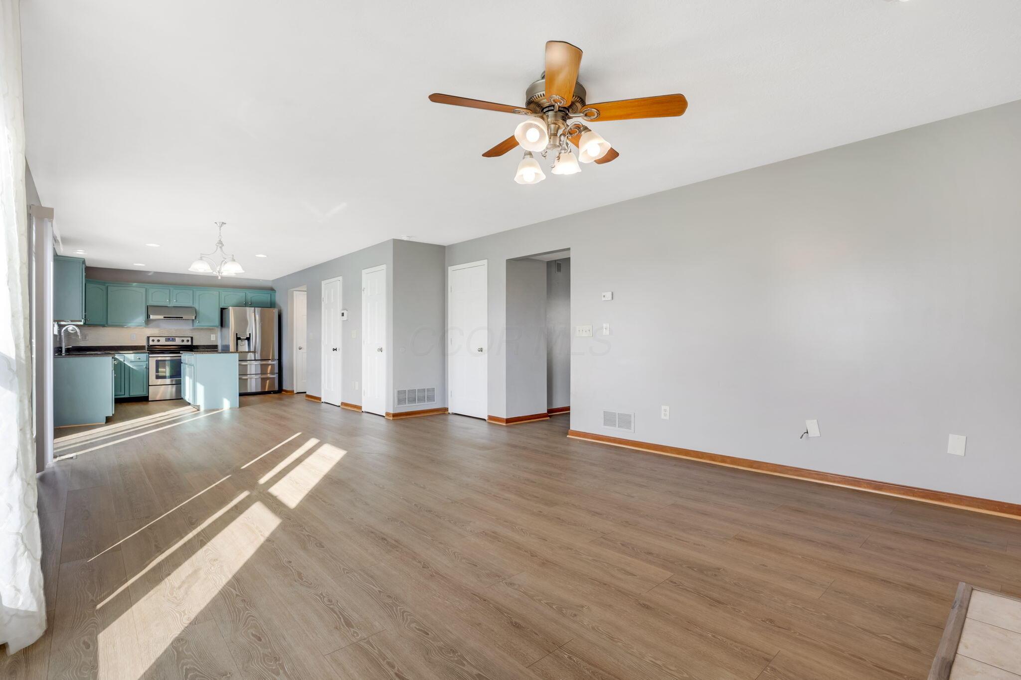 340 Enos Loomis Street Property Photo 13