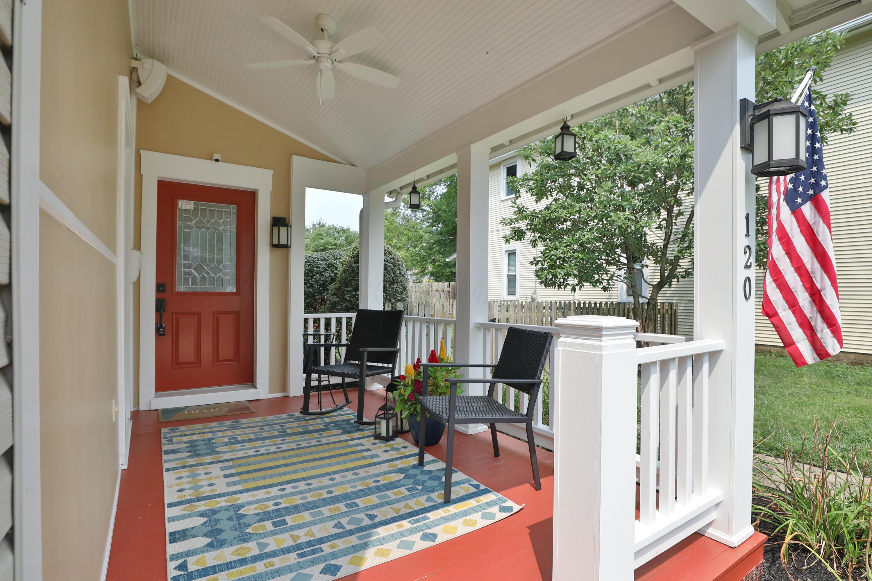 120 W Como Avenue Property Photo 8
