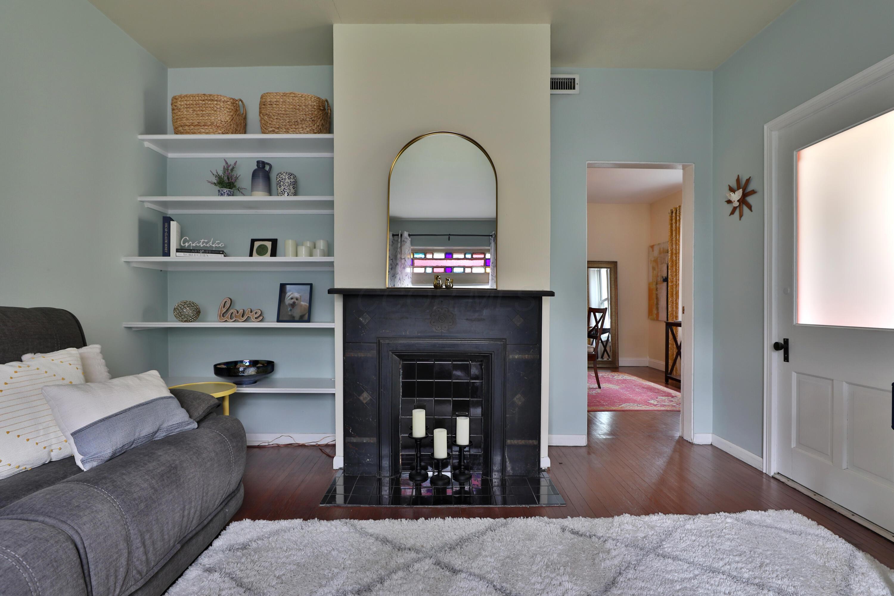 120 W Como Avenue Property Photo 12