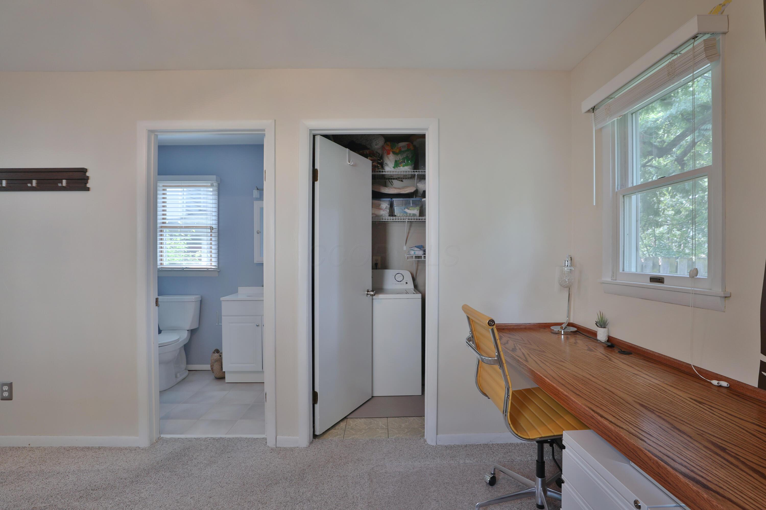 120 W Como Avenue Property Photo 25