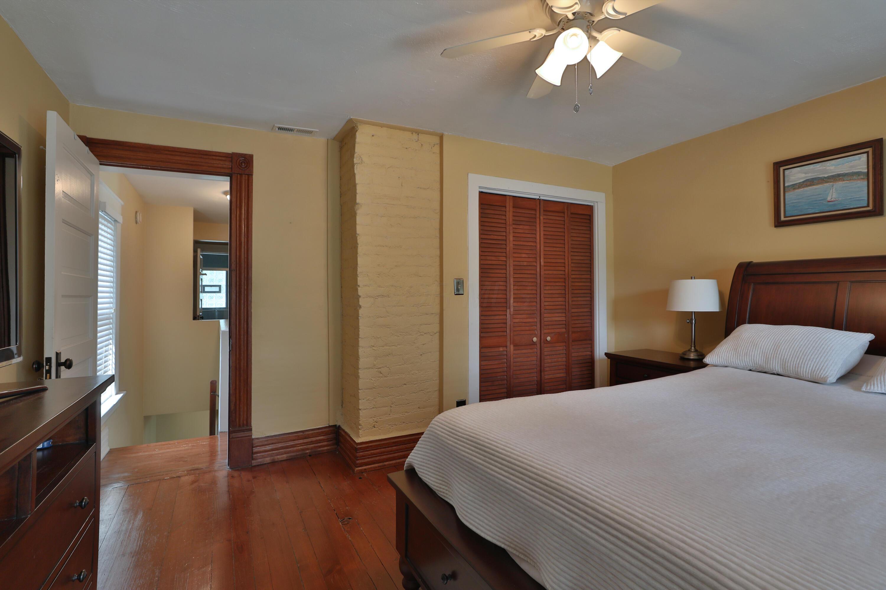 120 W Como Avenue Property Photo 31