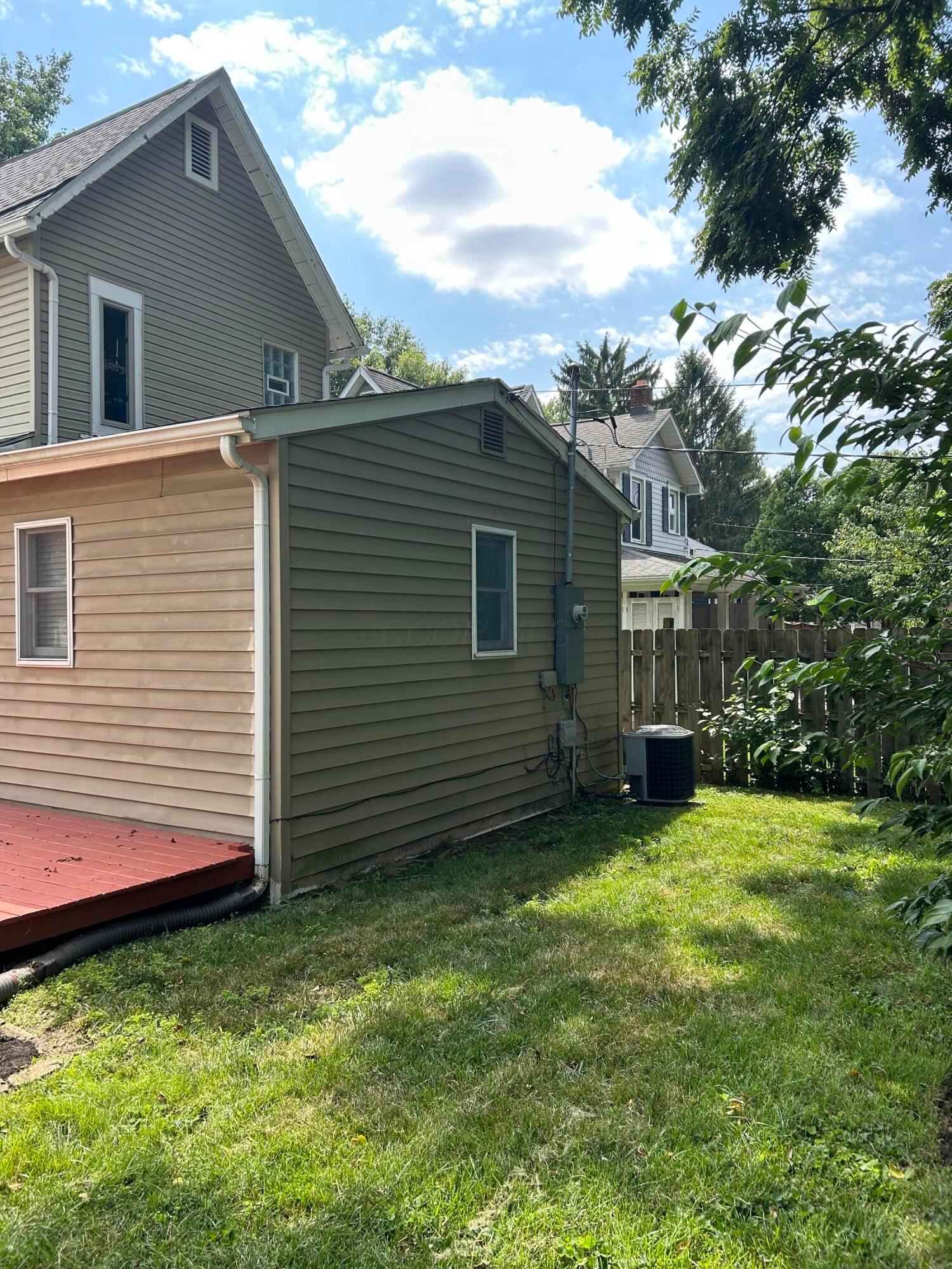 120 W Como Avenue Property Photo 44