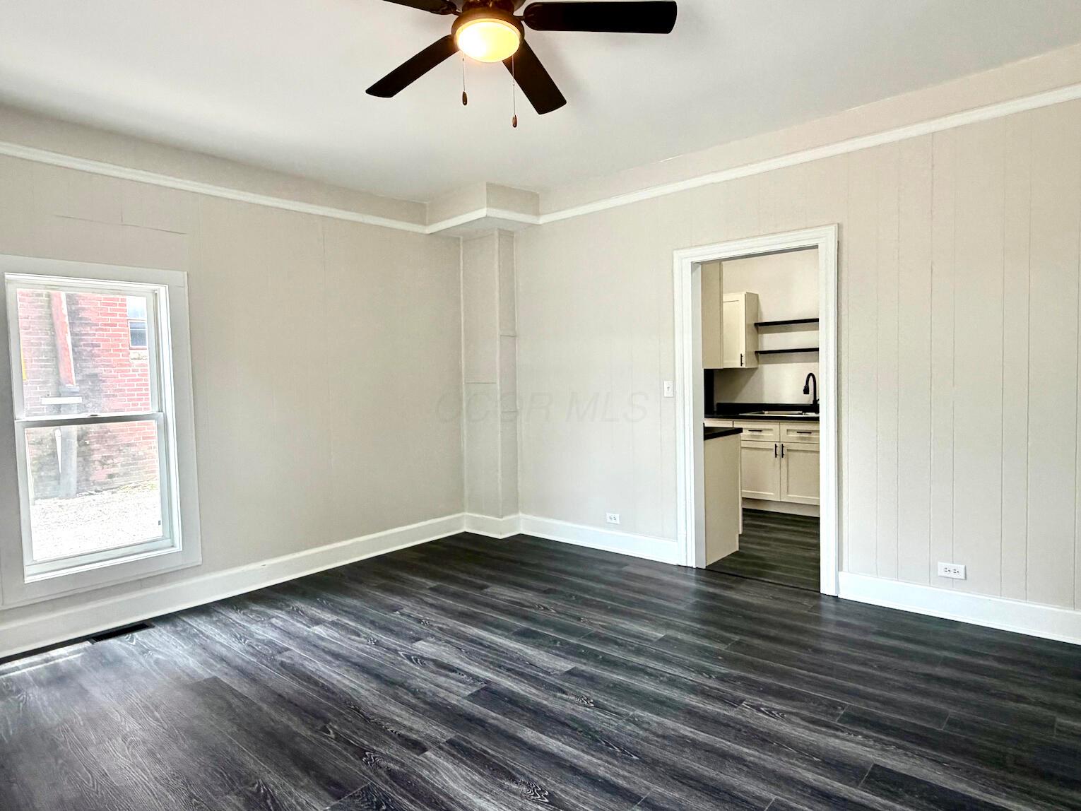 2 W Ing Street Property Photo 3