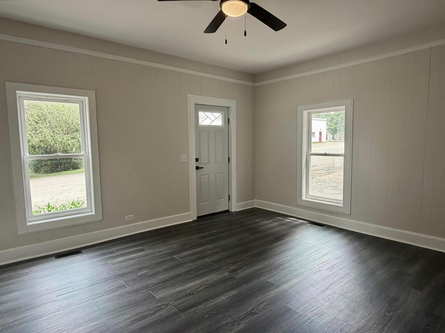 2 W Ing Street Property Photo 14