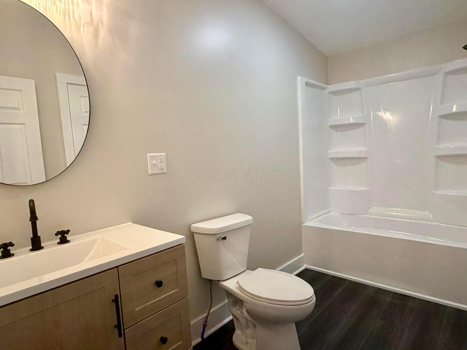 2 W Ing Street Property Photo 18