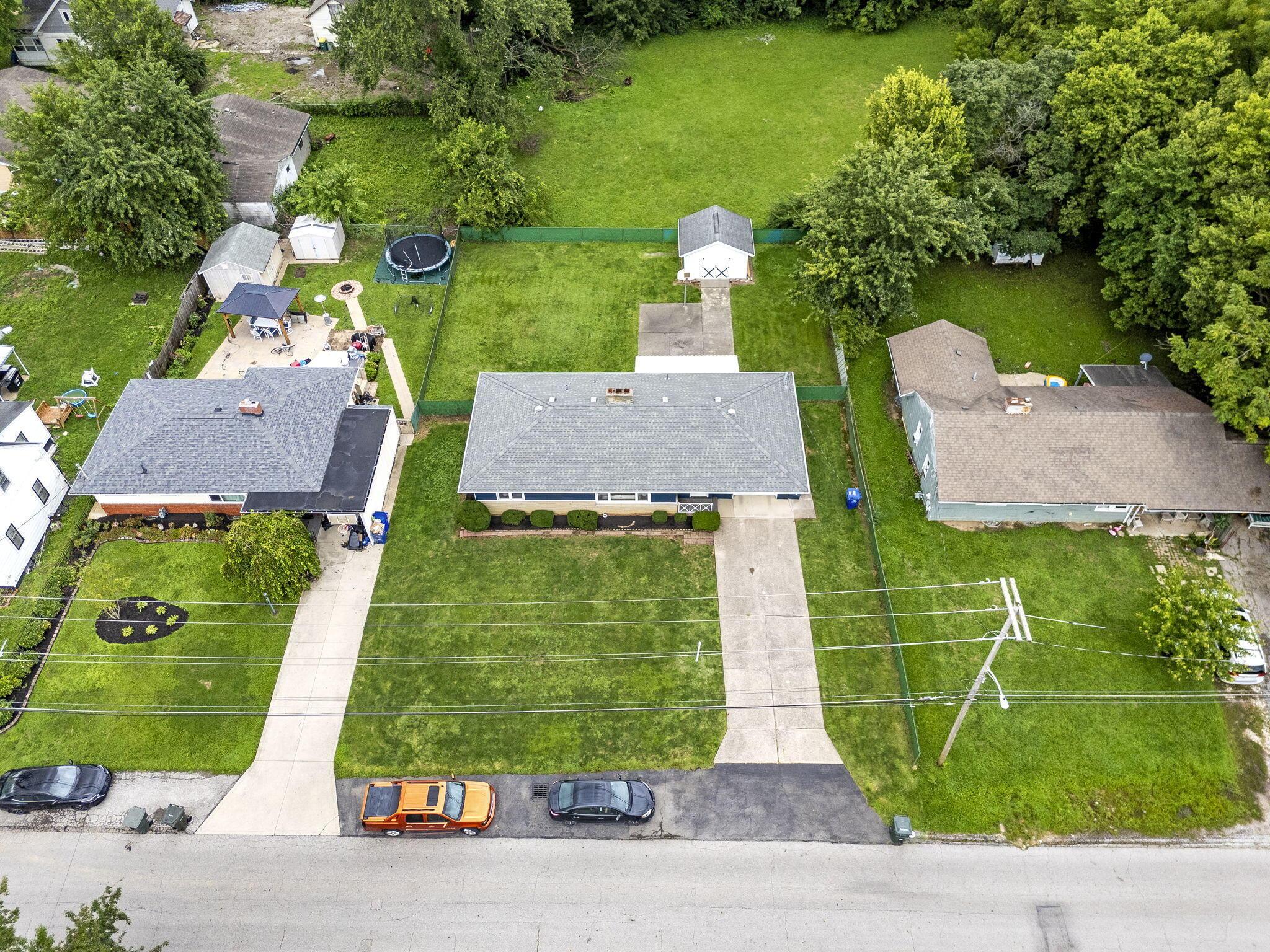 3496 Wicklow Road Property Photo 4