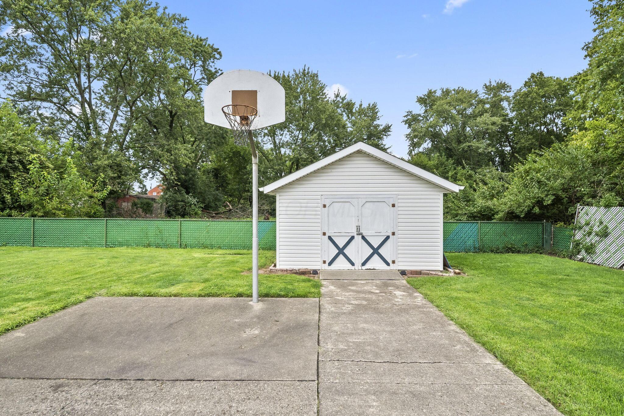 3496 Wicklow Road Property Photo 40