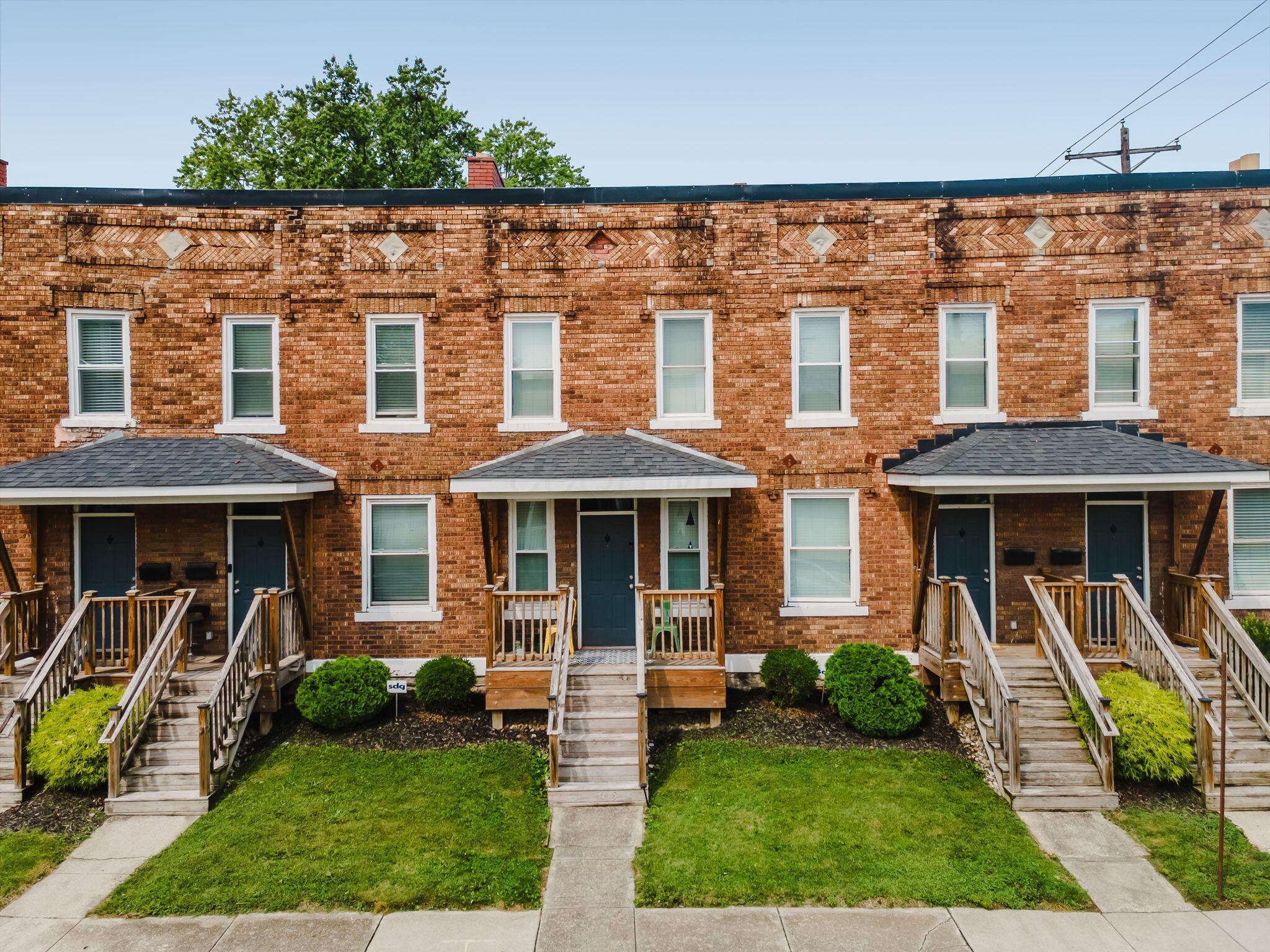 323-331 Parkwood Avenue Property Photo 1