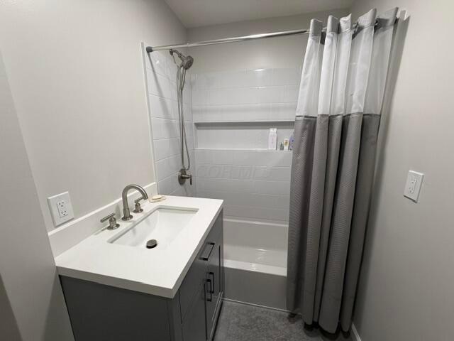 1900 Lakeview Drive Property Photo 11