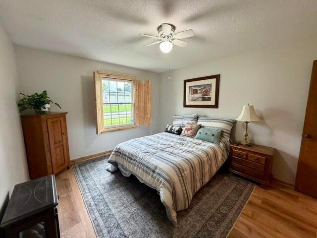 1900 Lakeview Drive Property Photo 14