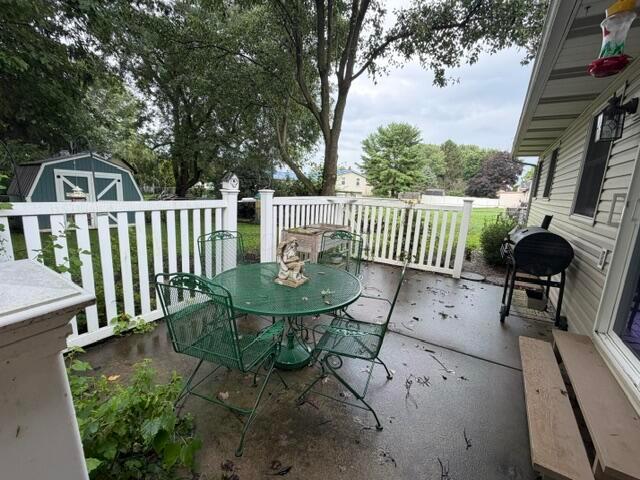 1900 Lakeview Drive Property Photo 18