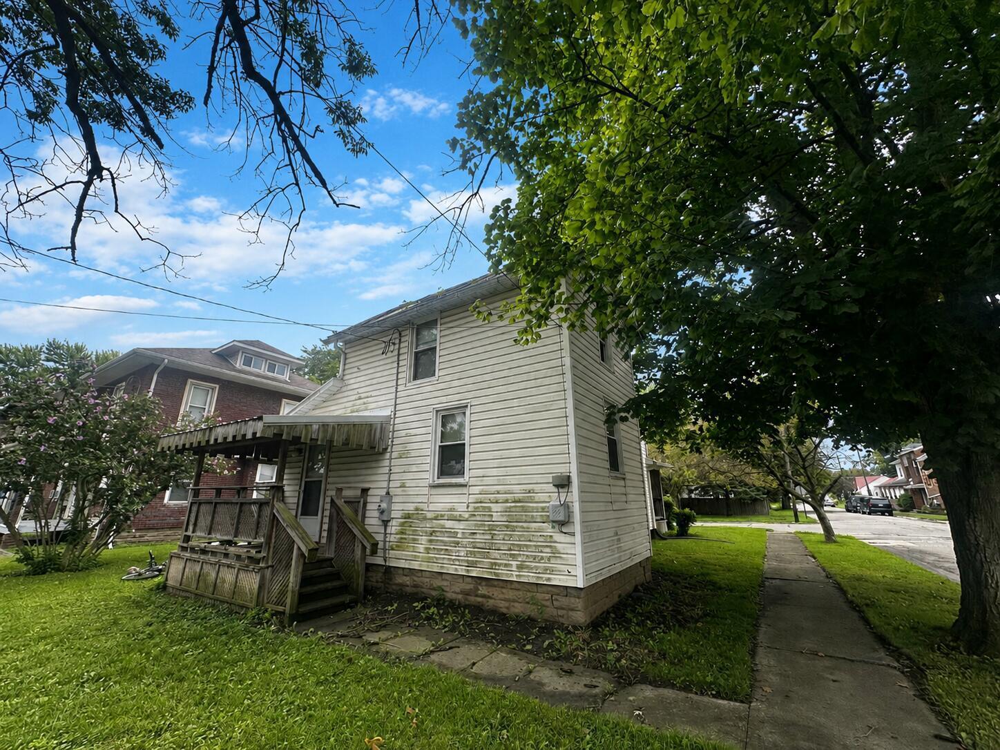 500 E Warren Street Property Photo 12