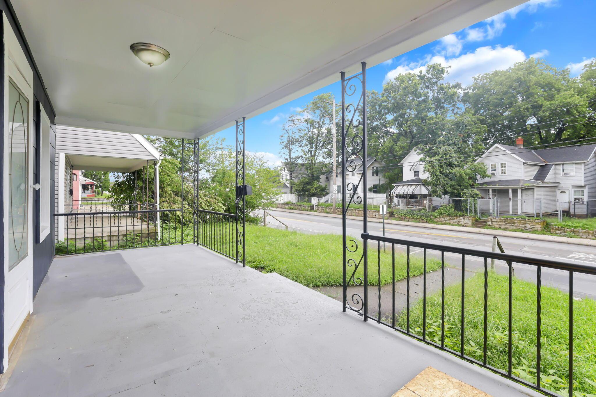 2675 Sullivant Avenue Property Photo 4