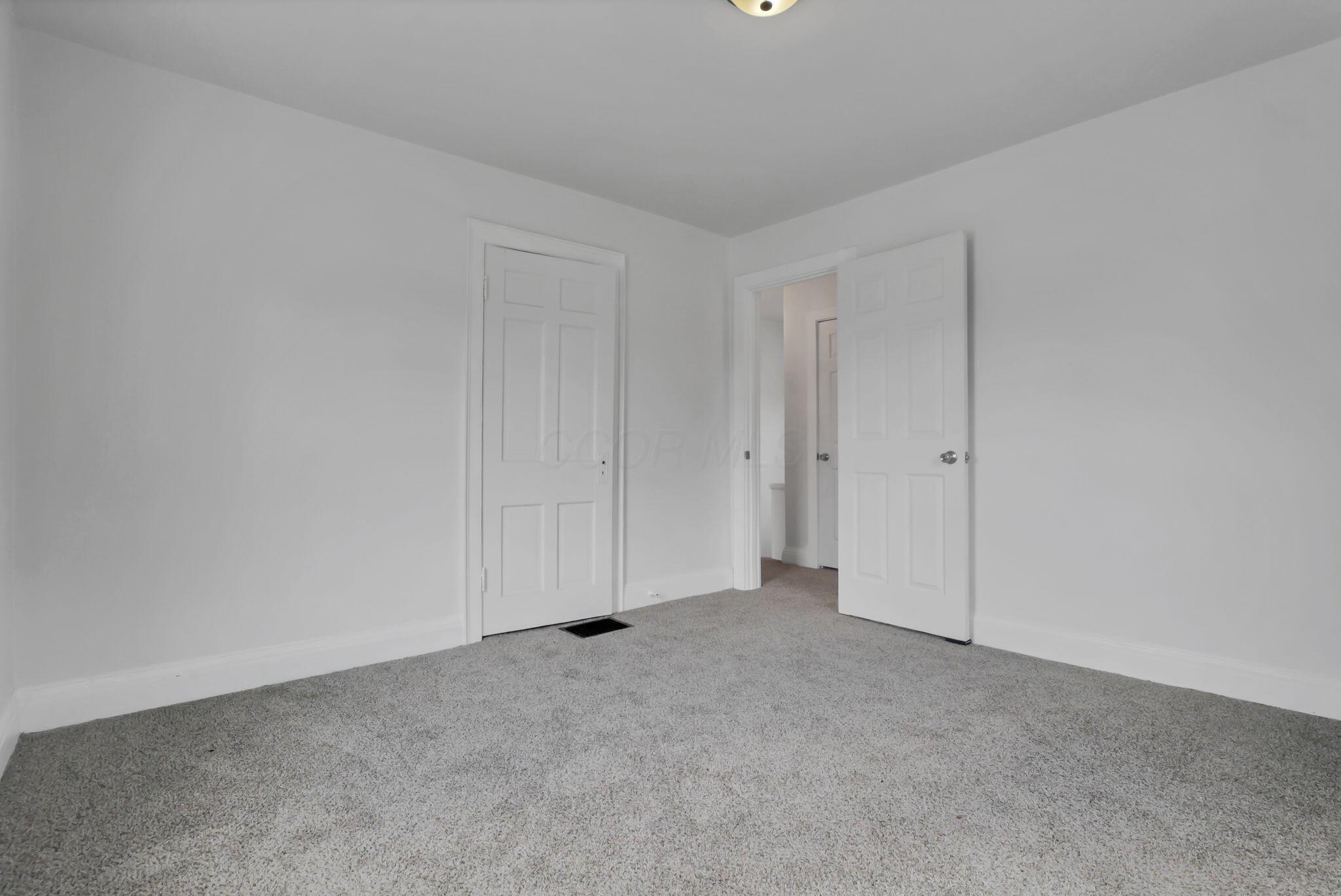 2675 Sullivant Avenue Property Photo 20