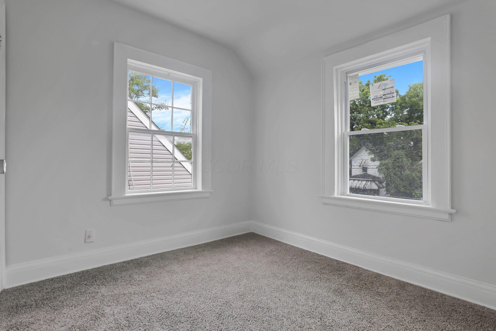 2675 Sullivant Avenue Property Photo 21