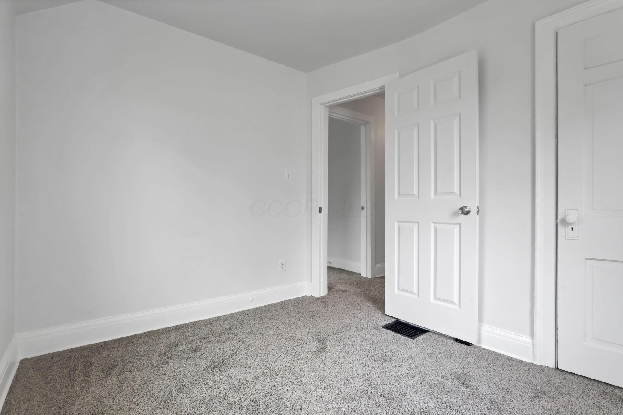 2675 Sullivant Avenue Property Photo 26