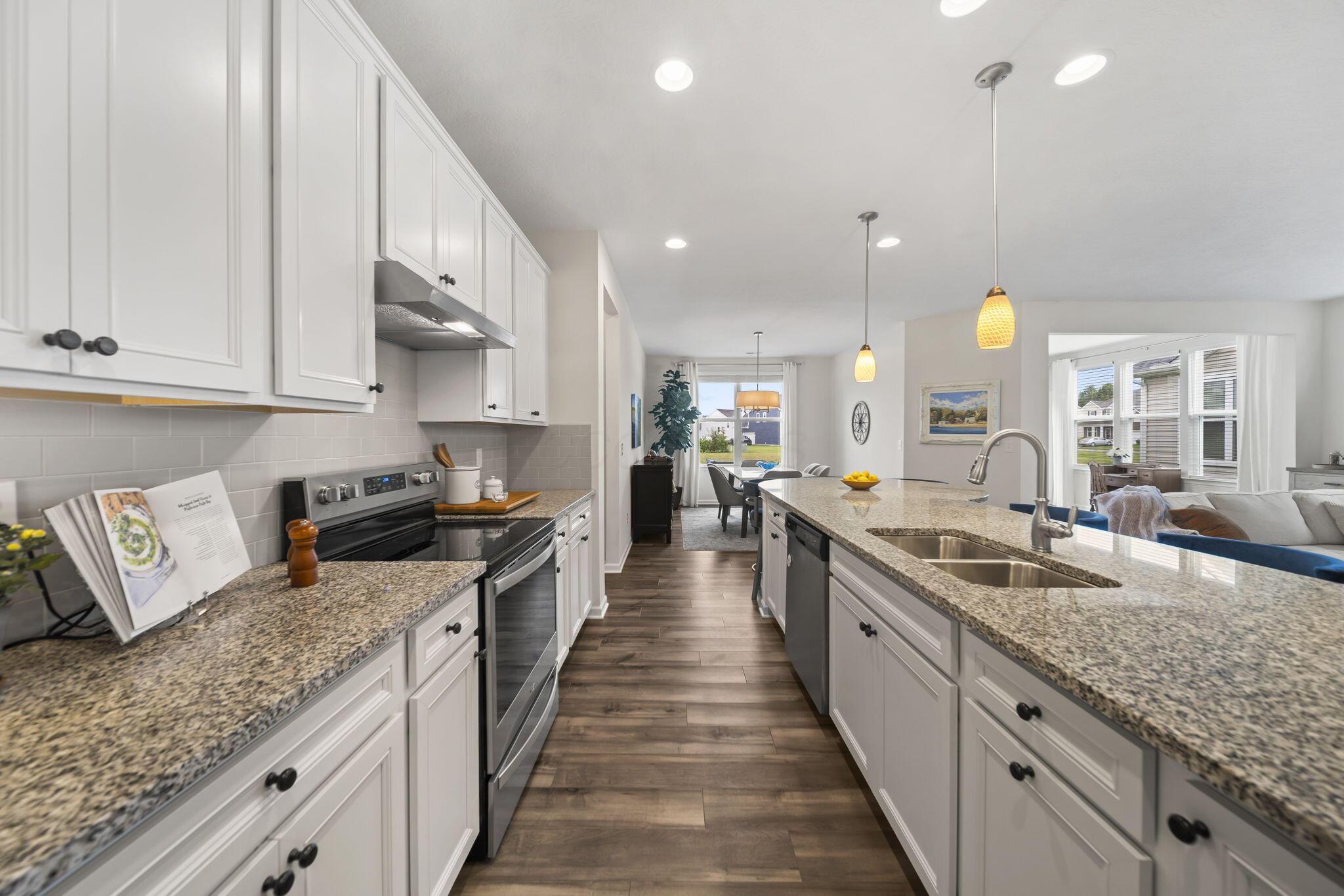 251 Solstice Road Property Photo 11