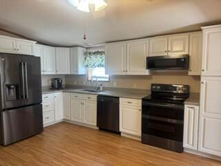 991 Northbrook Court Property Photo 6