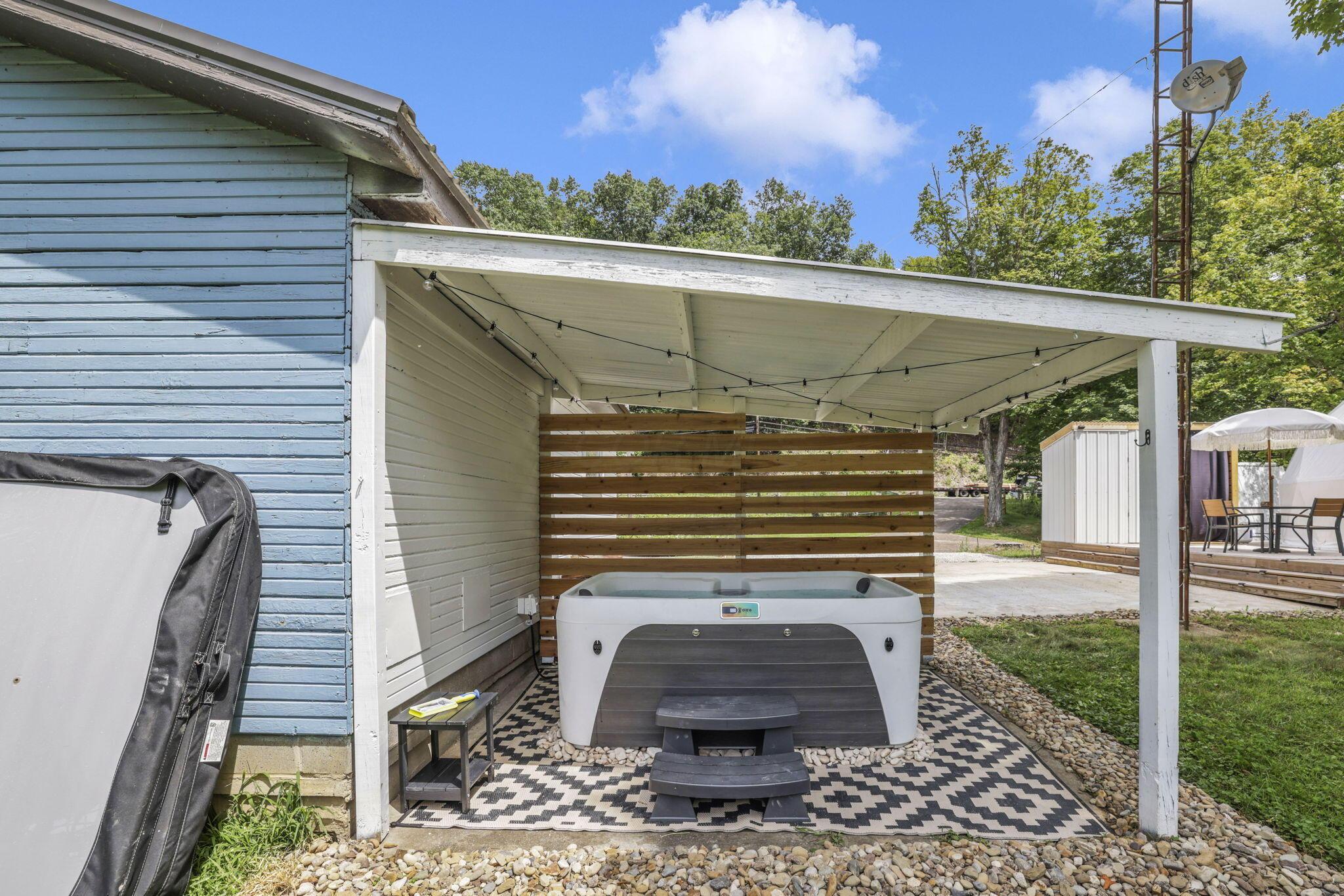 38791 Us Highway 36 Property Photo 53
