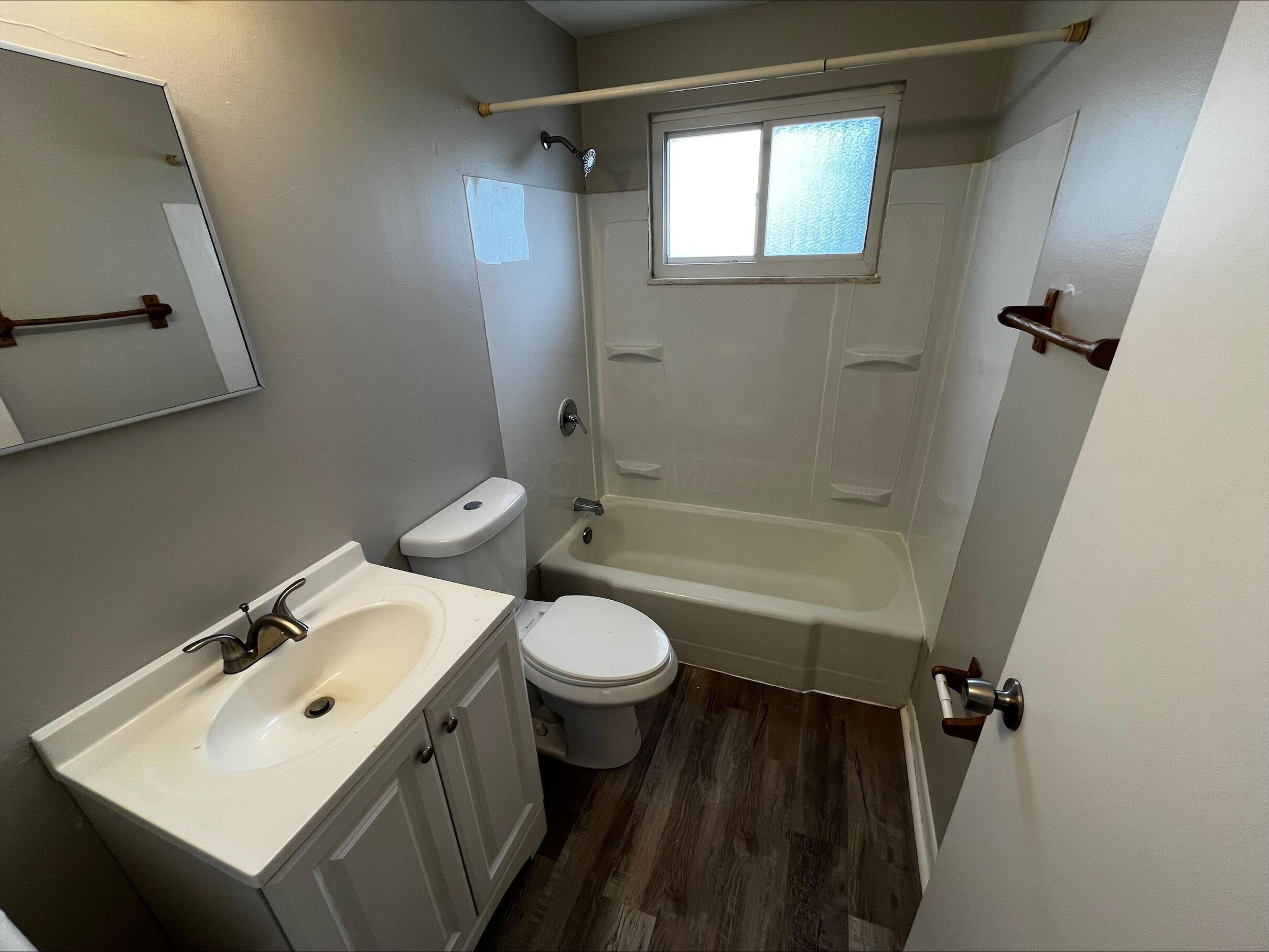 4677 Hilton Avenue, D Property Photo 6