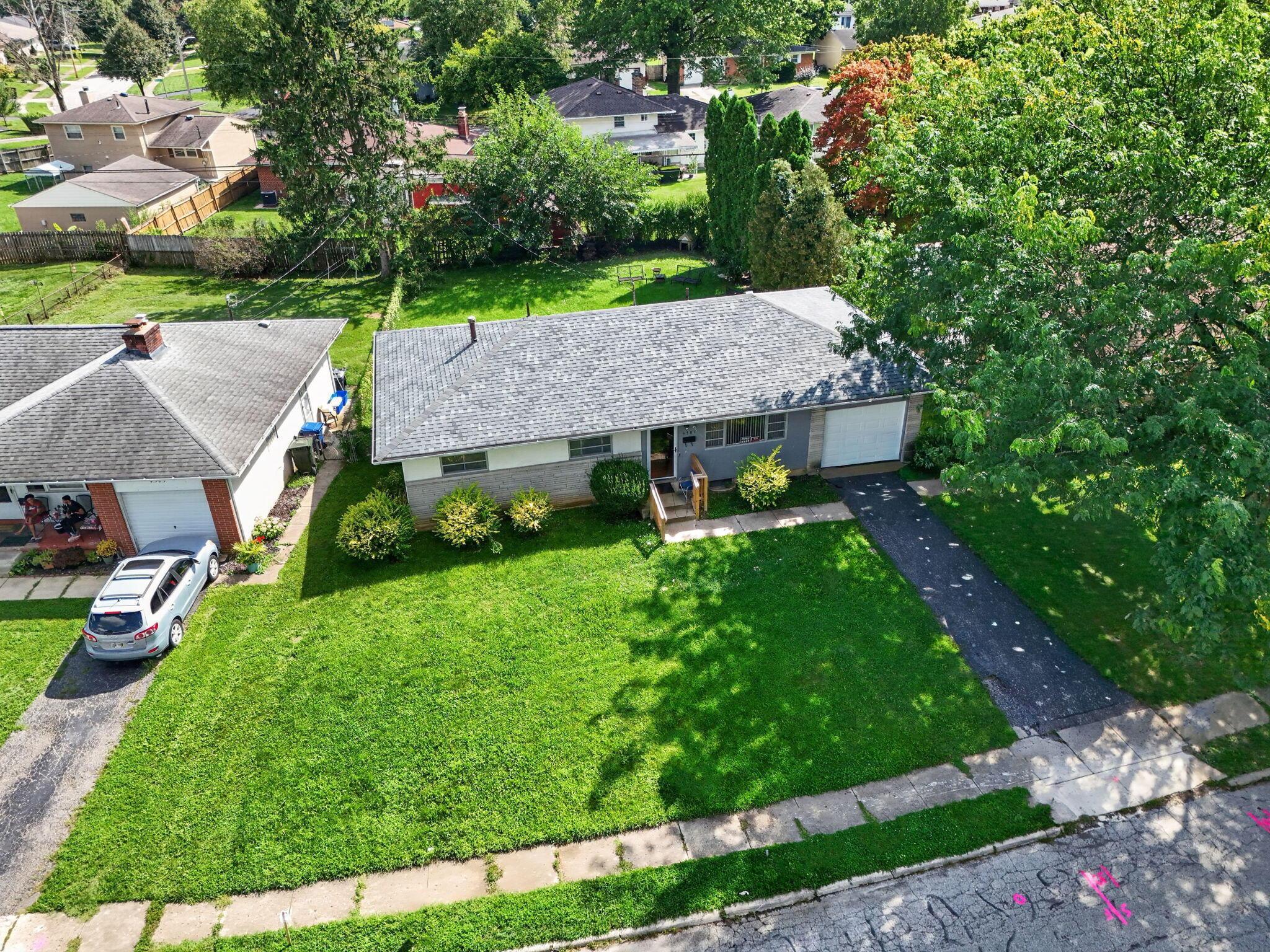 4381 E Mound Street Property Photo 5