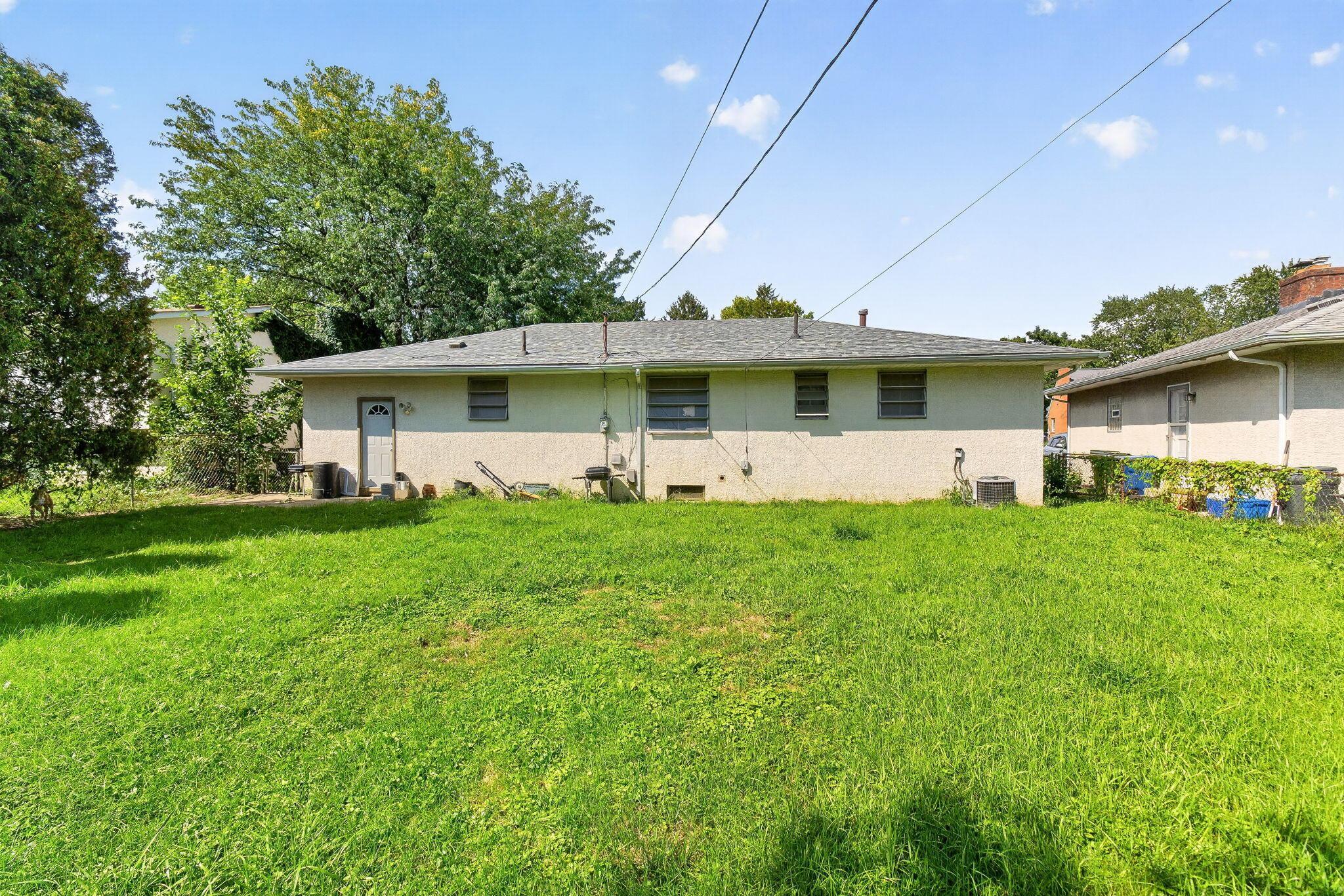 4381 E Mound Street Property Photo 7