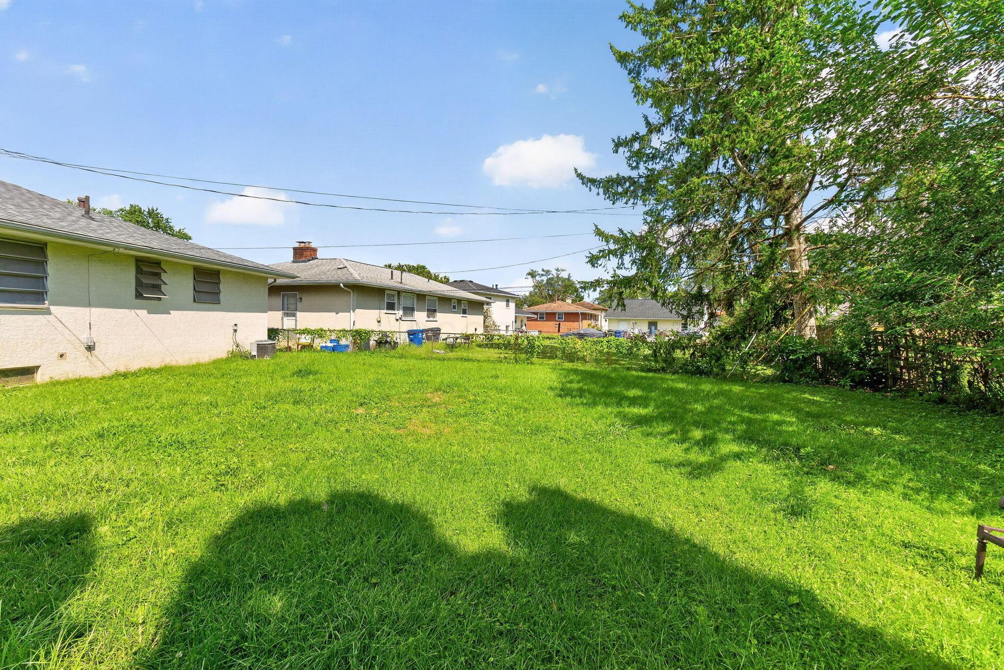 4381 E Mound Street Property Photo 8