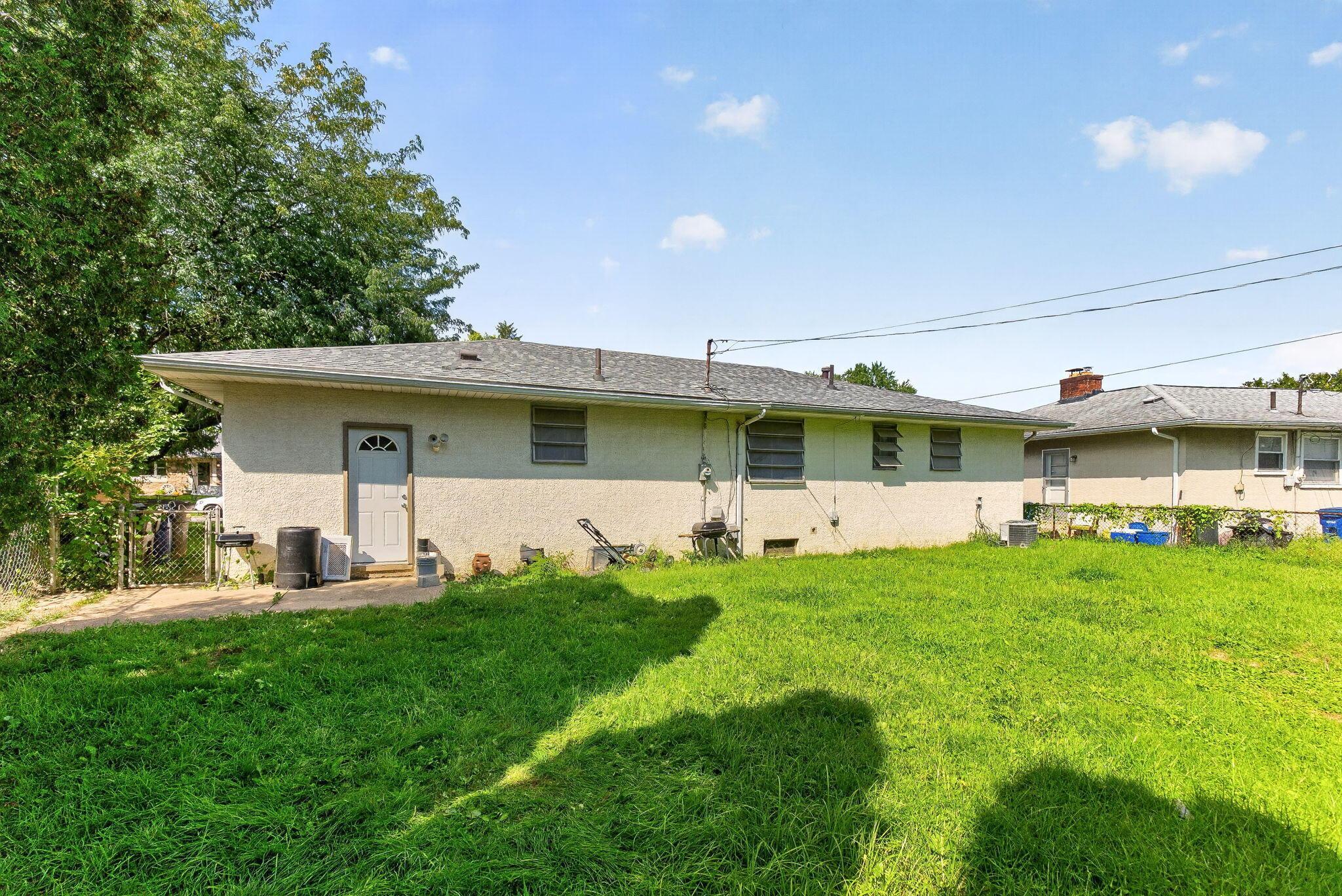 4381 E Mound Street Property Photo 9