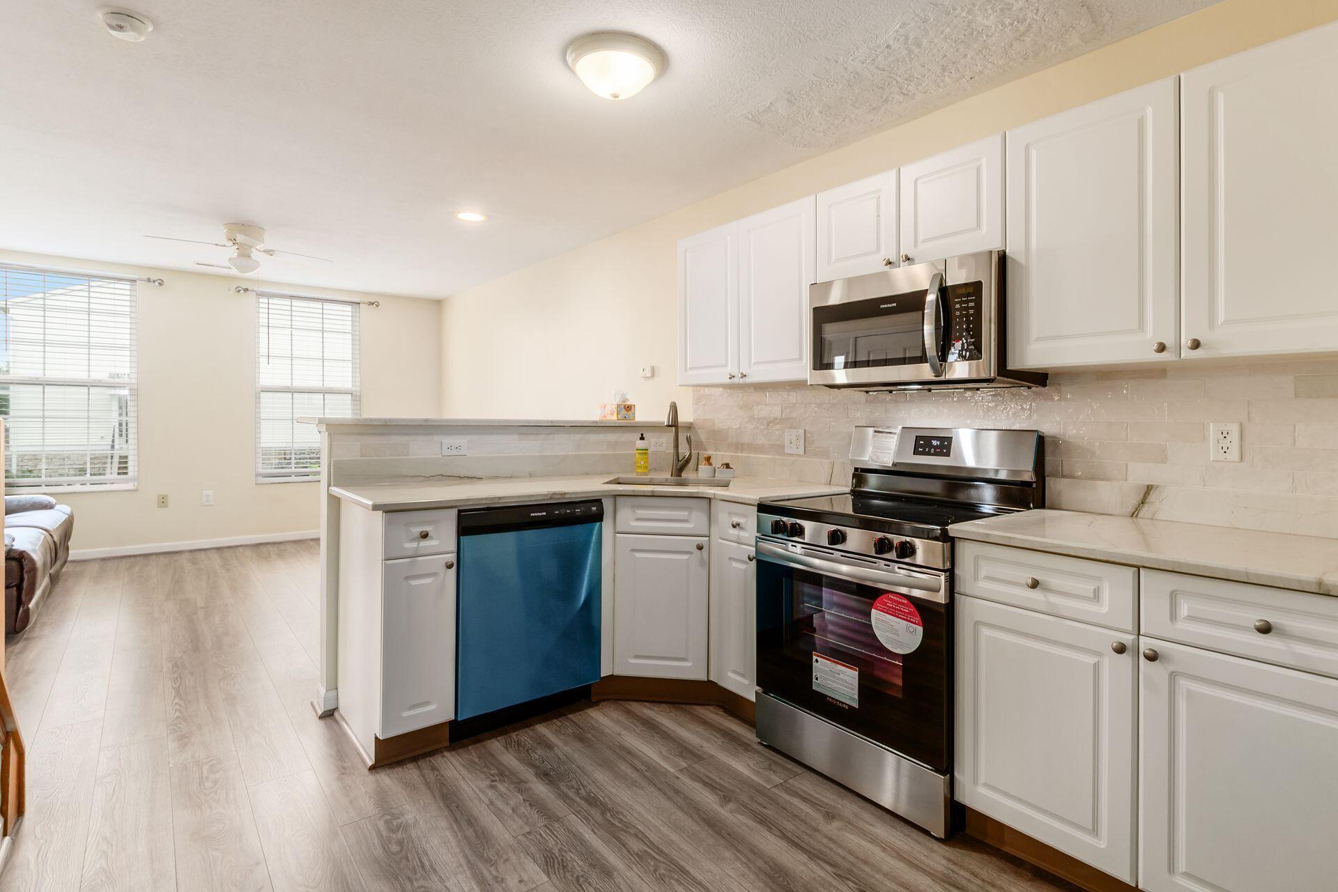 8270 Sugar Magnolia Drive Property Photo 17