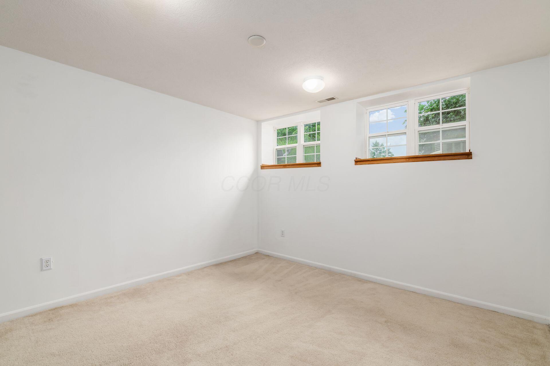8270 Sugar Magnolia Drive Property Photo 31