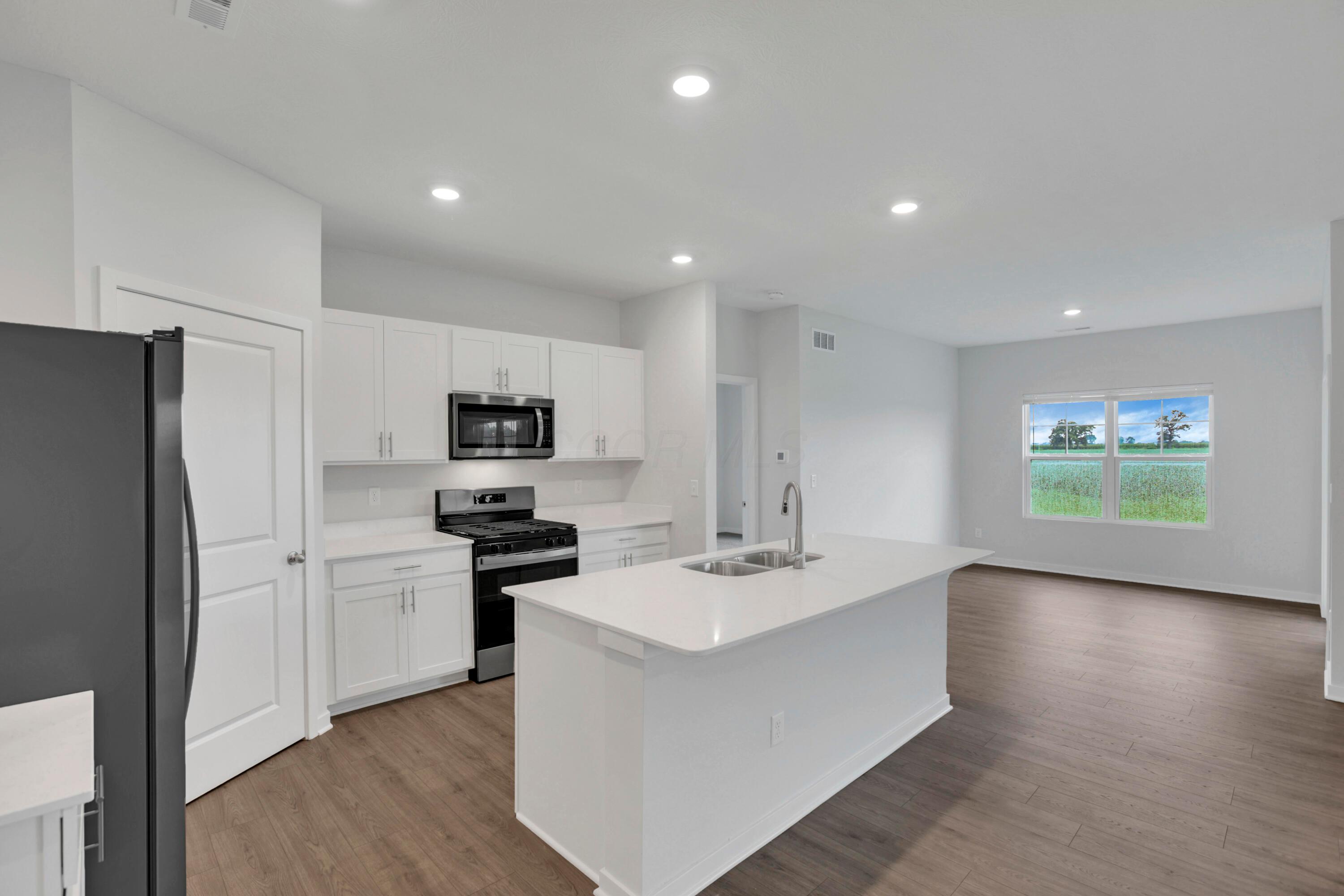 539 Darliene Drive Property Photo 10