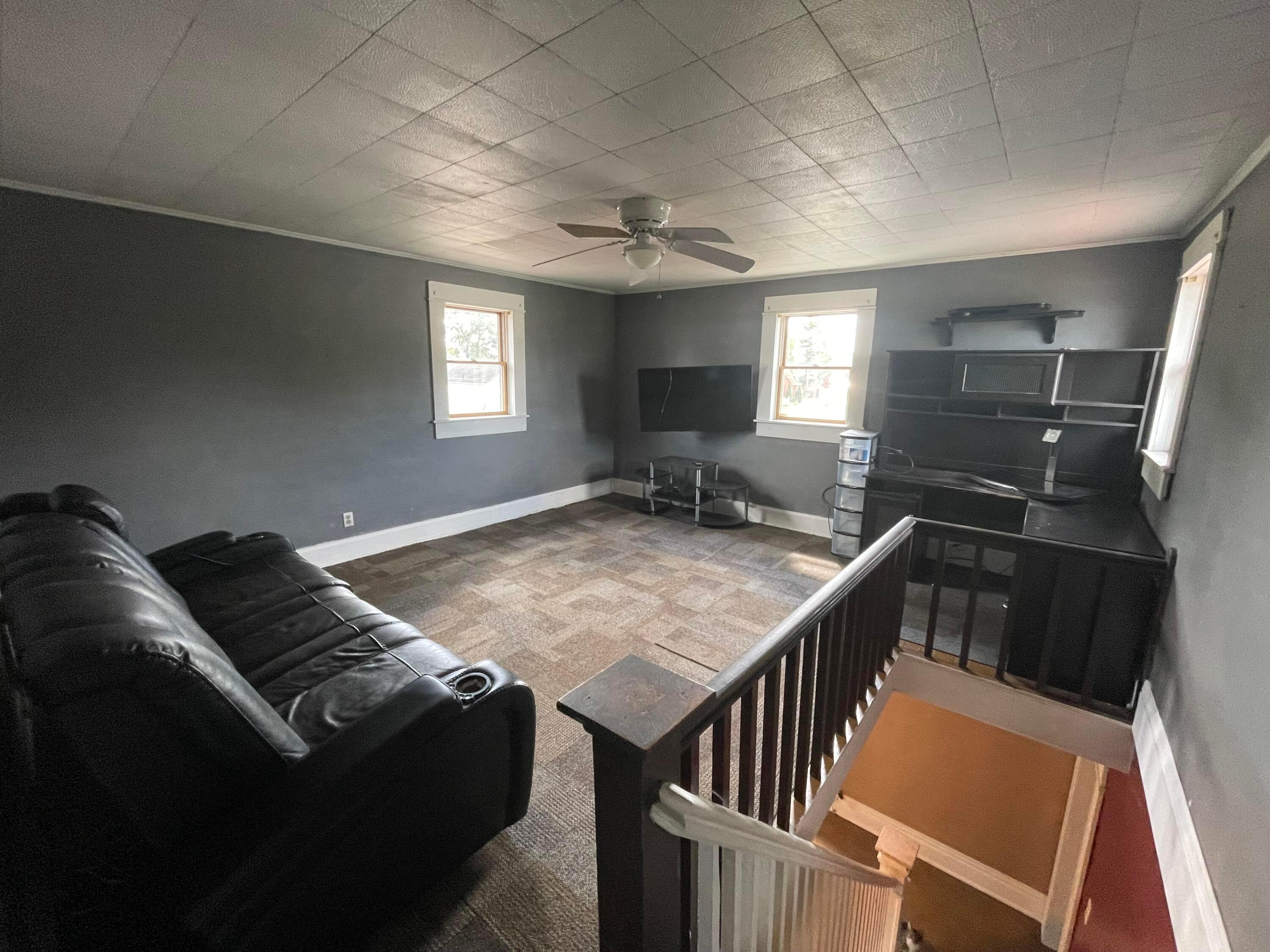 455 Long Street Property Photo 12
