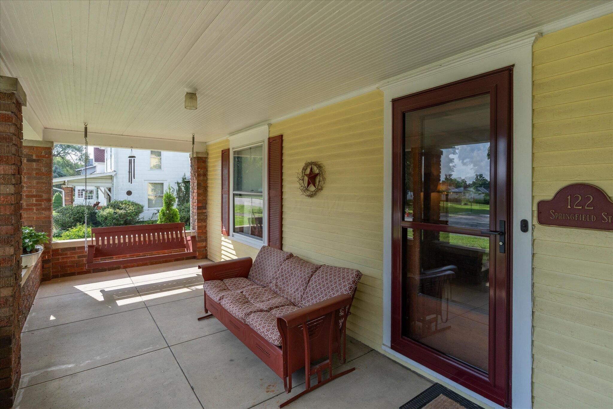 122 W Springfield Street Property Photo 5