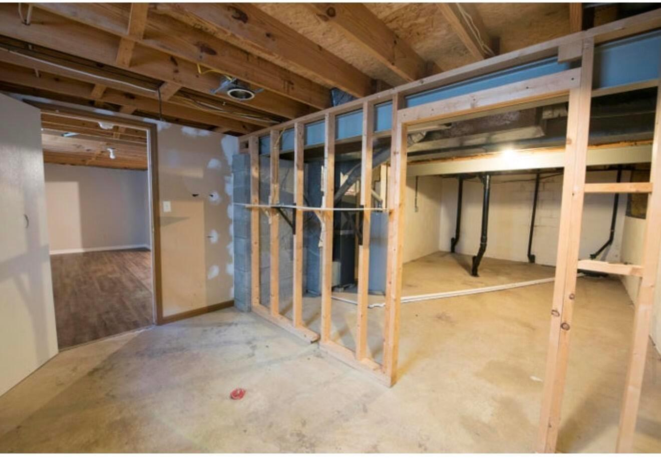 3518 Westbay Drive Property Photo 14