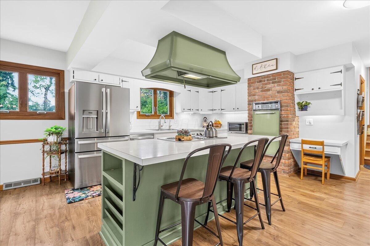 20451 Orchard Road Property Photo 8