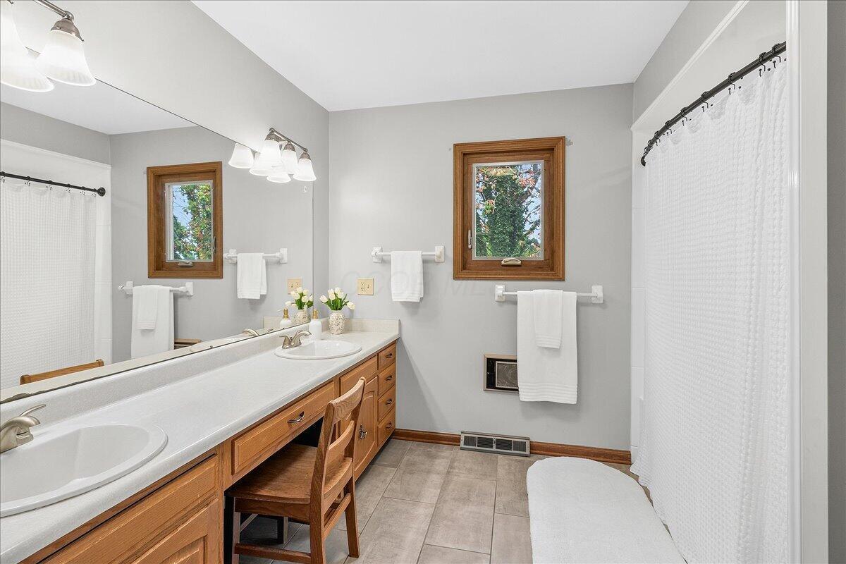 20451 Orchard Road Property Photo 24