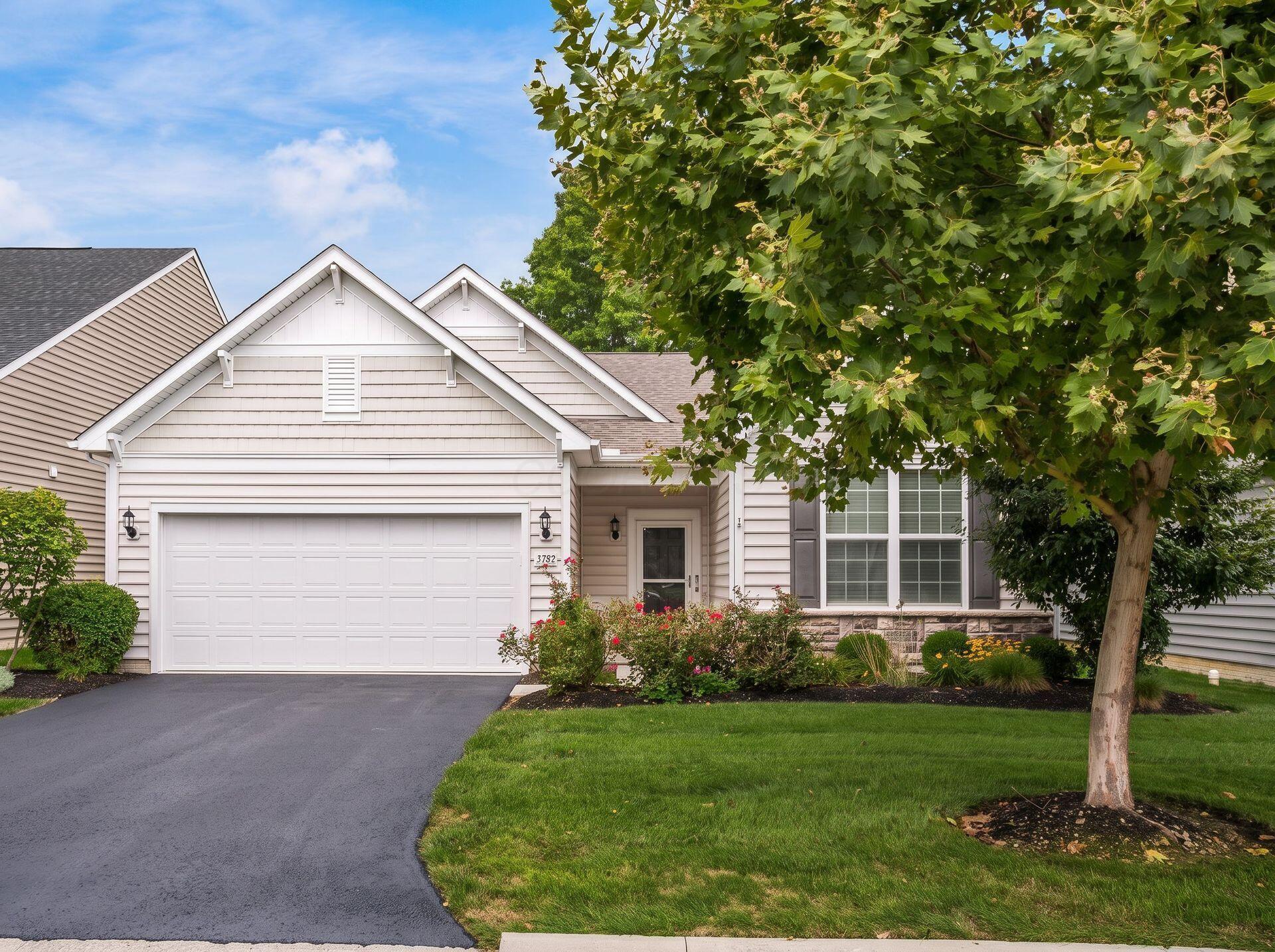 5782 Knob Creek Drive Property Photo 3
