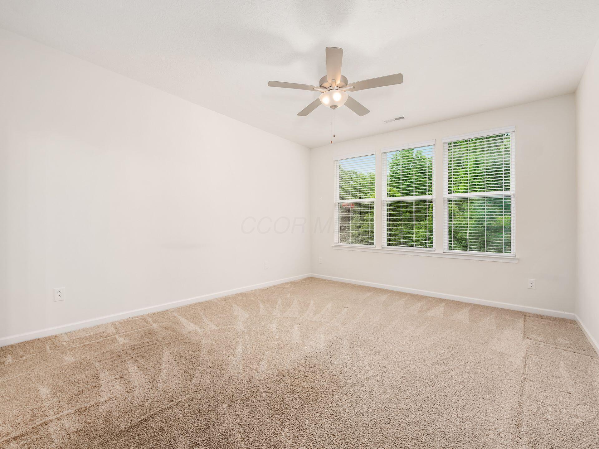 5782 Knob Creek Drive Property Photo 26