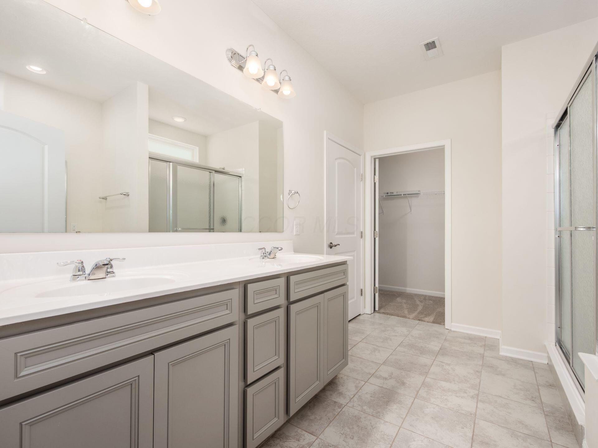 5782 Knob Creek Drive Property Photo 28