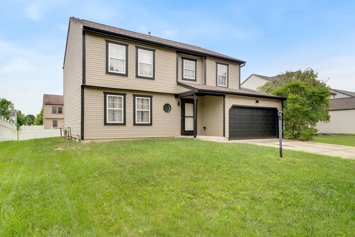 3783 Kersdale Place Property Photo 6