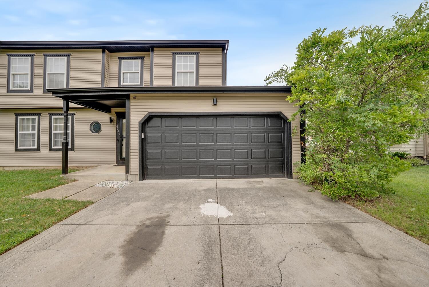 3783 Kersdale Place Property Photo 7