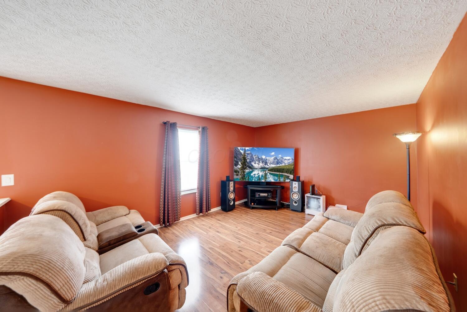 3783 Kersdale Place Property Photo 10