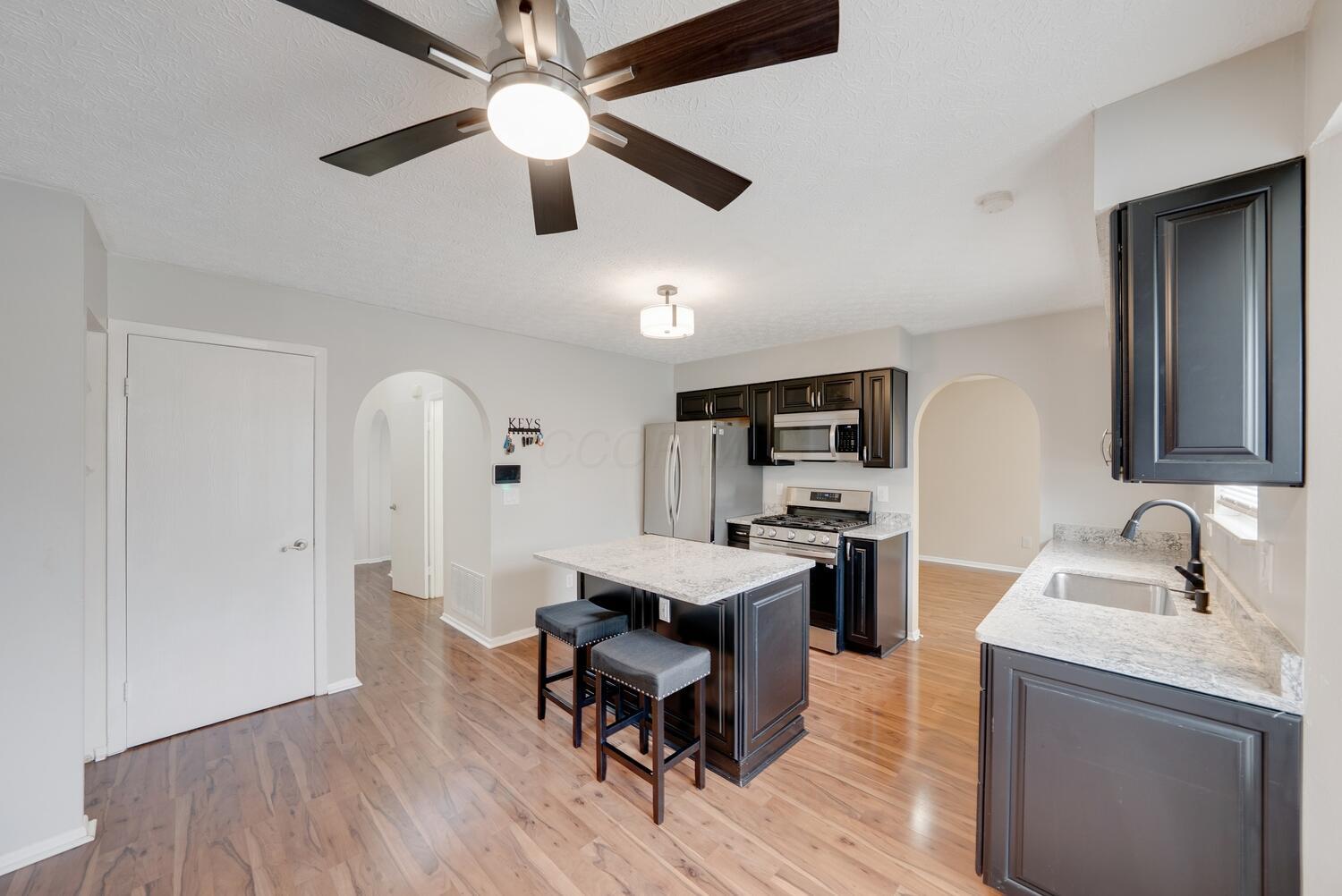 3783 Kersdale Place Property Photo 13