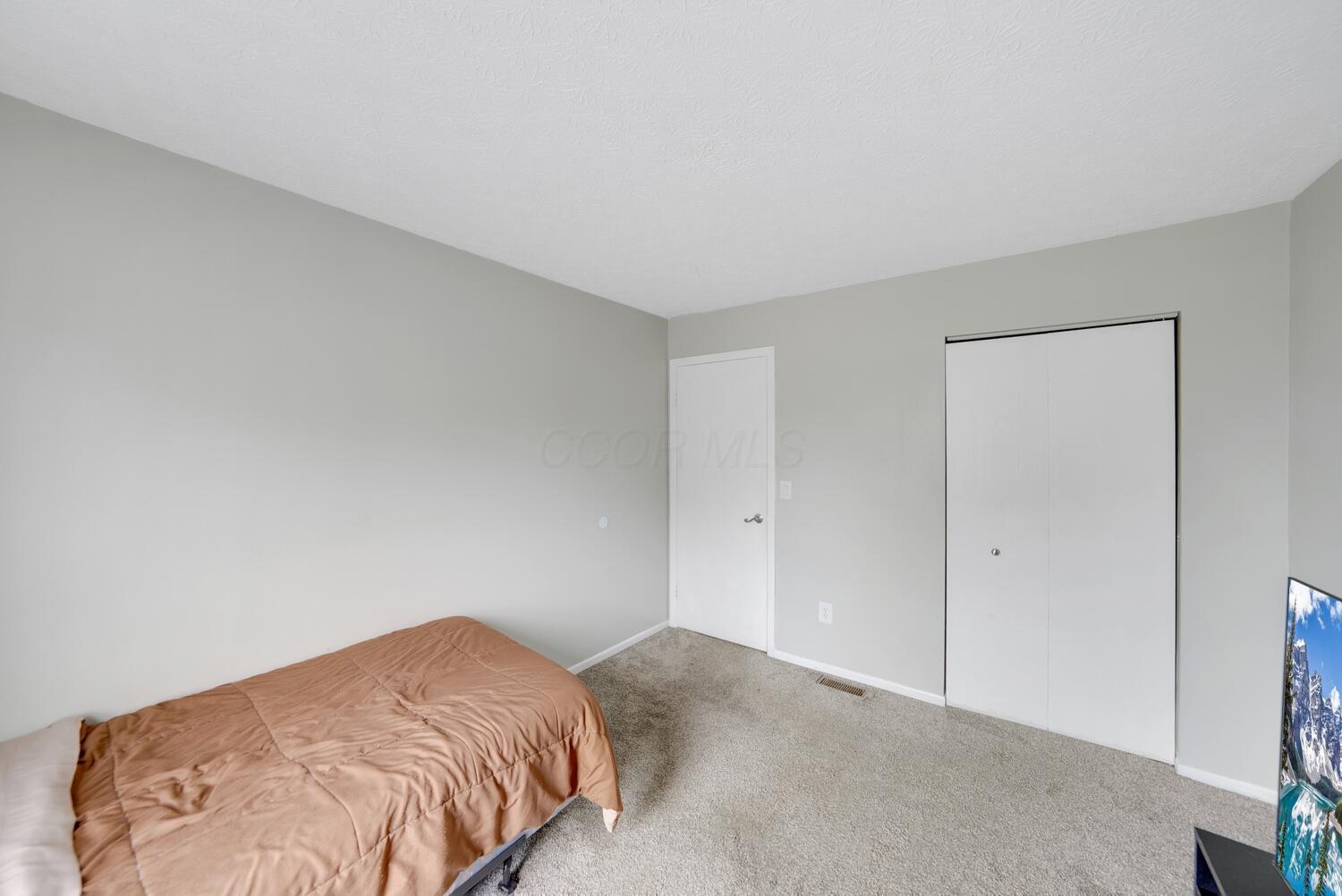 3783 Kersdale Place Property Photo 39