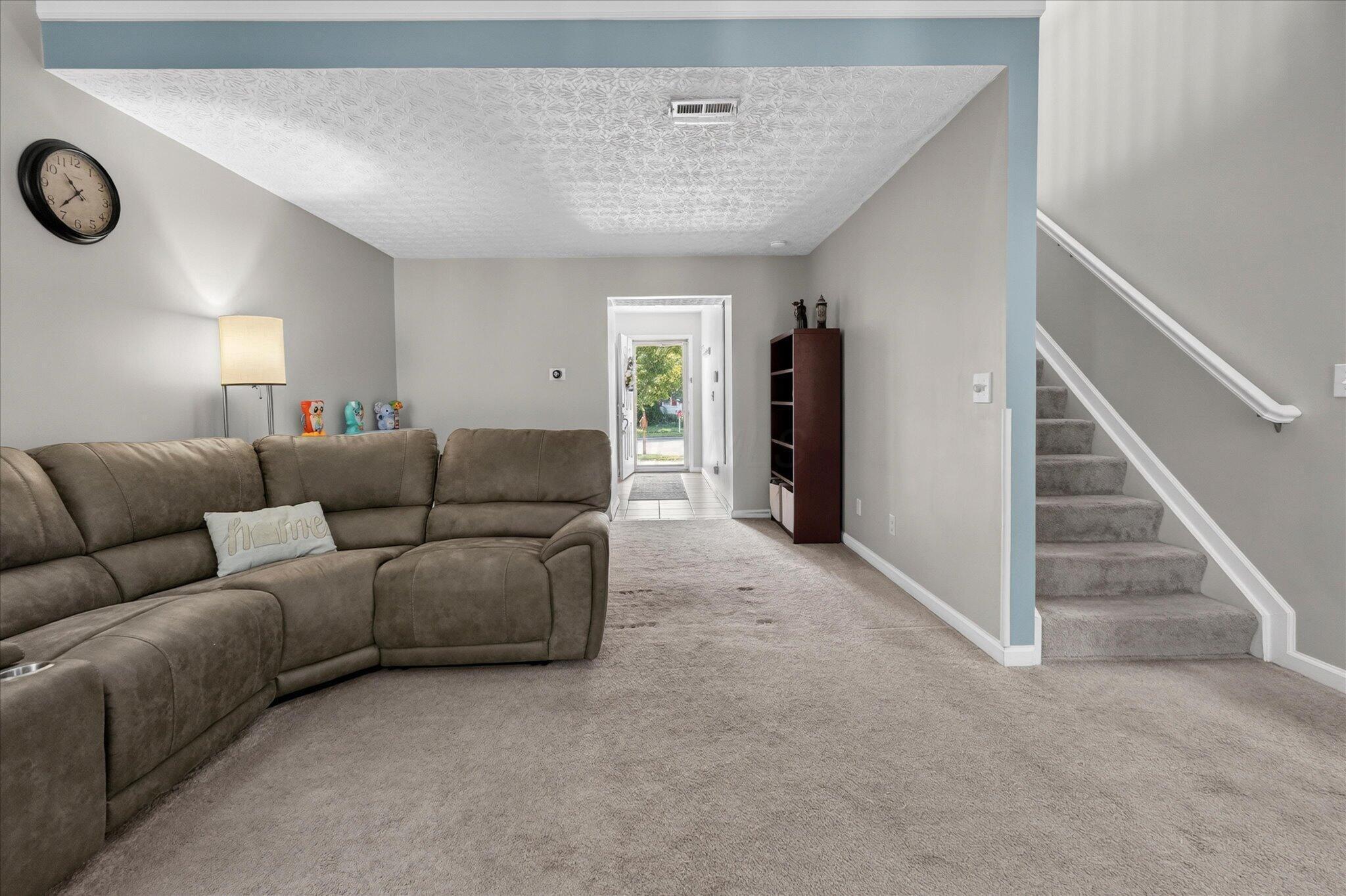 1871 Prominence Drive Property Photo 4