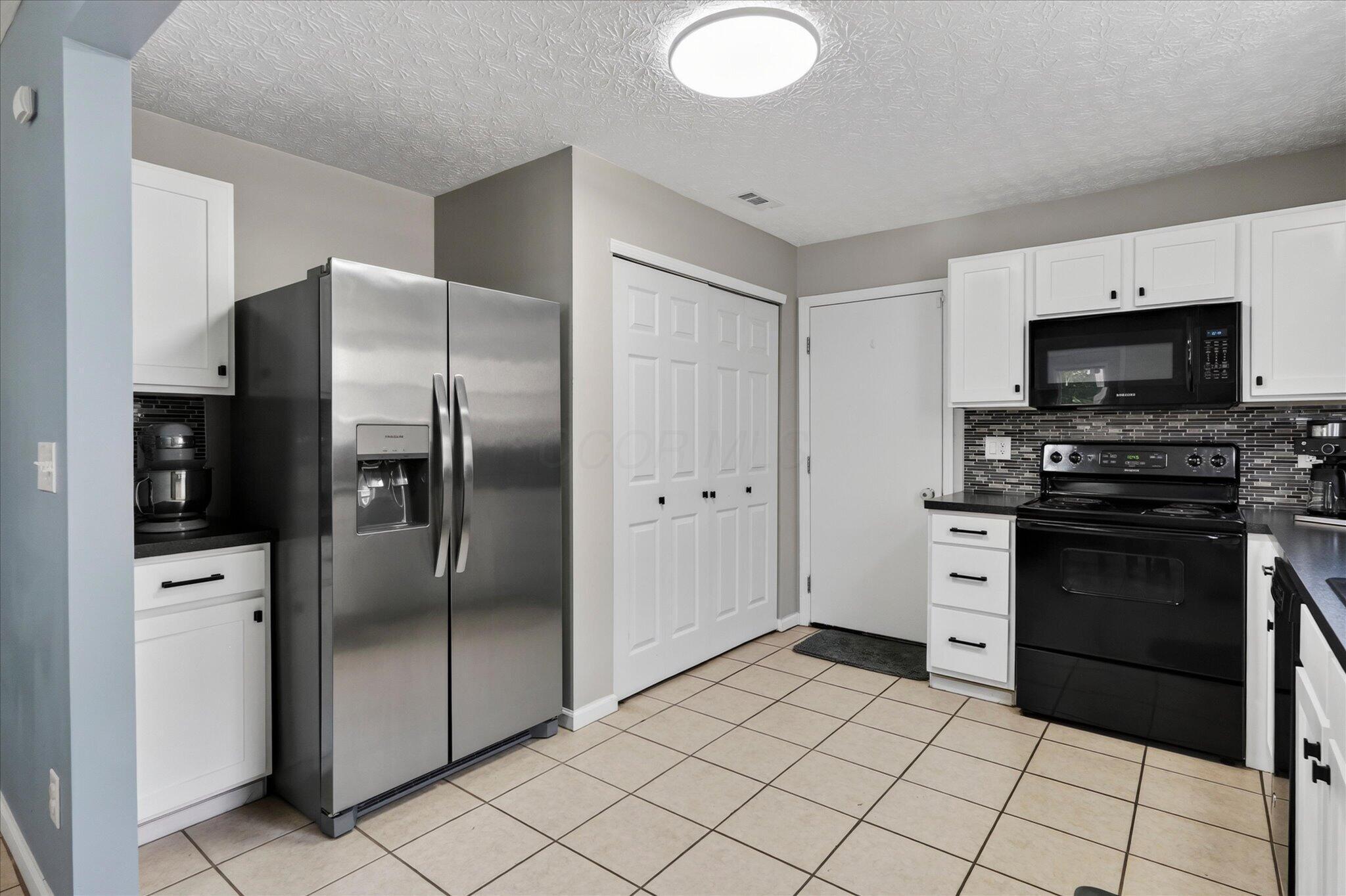 1871 Prominence Drive Property Photo 11